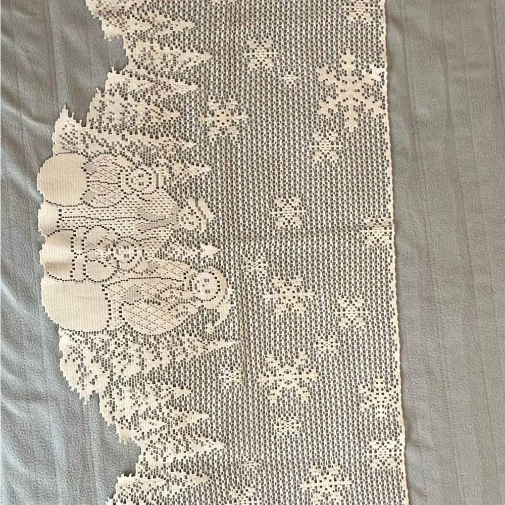 Mantel Scarf